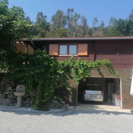 Kombi House Terras de Bouro Kültér fotó